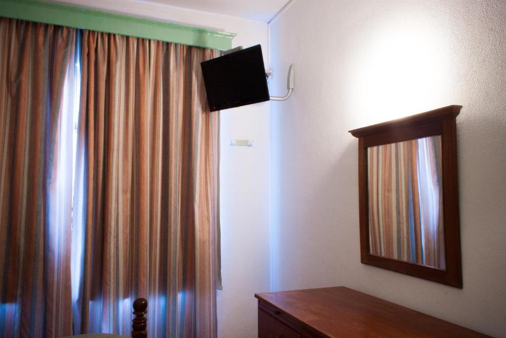 Residencial Monaco Gasthof 2*